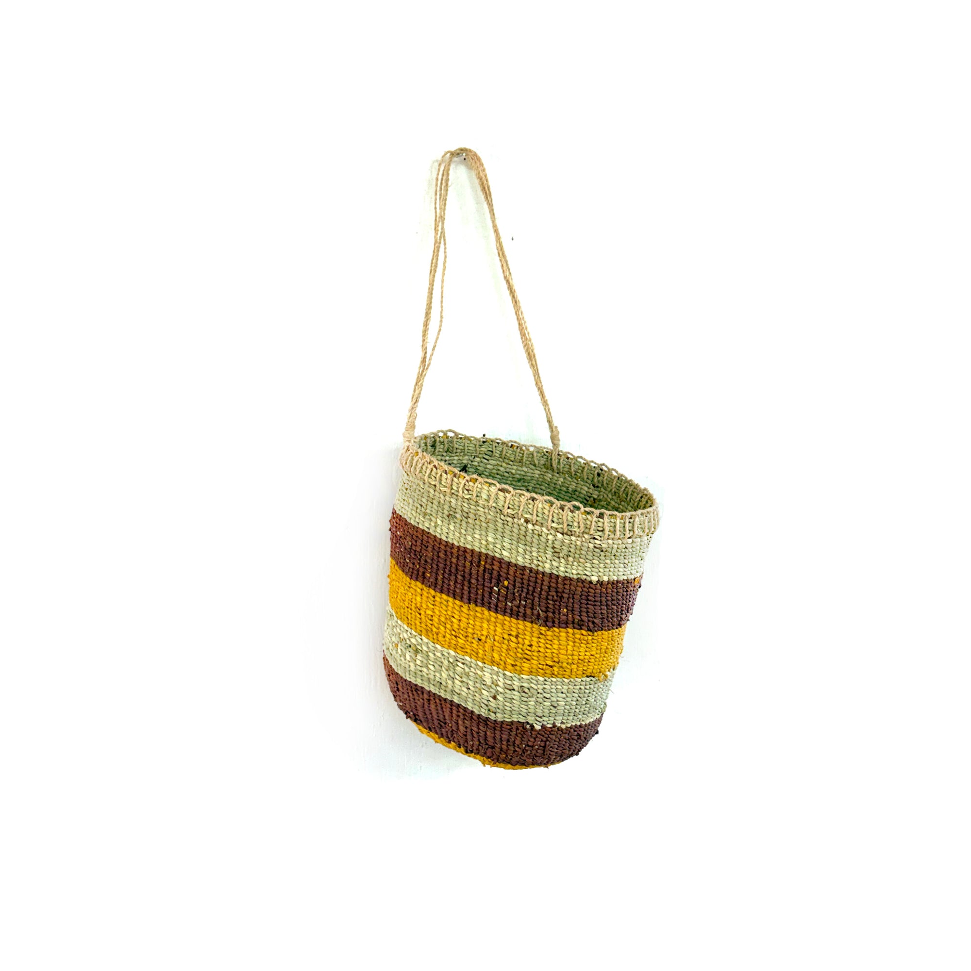 Mindirr (Pandanus Bag) by Daphne Banyawarra